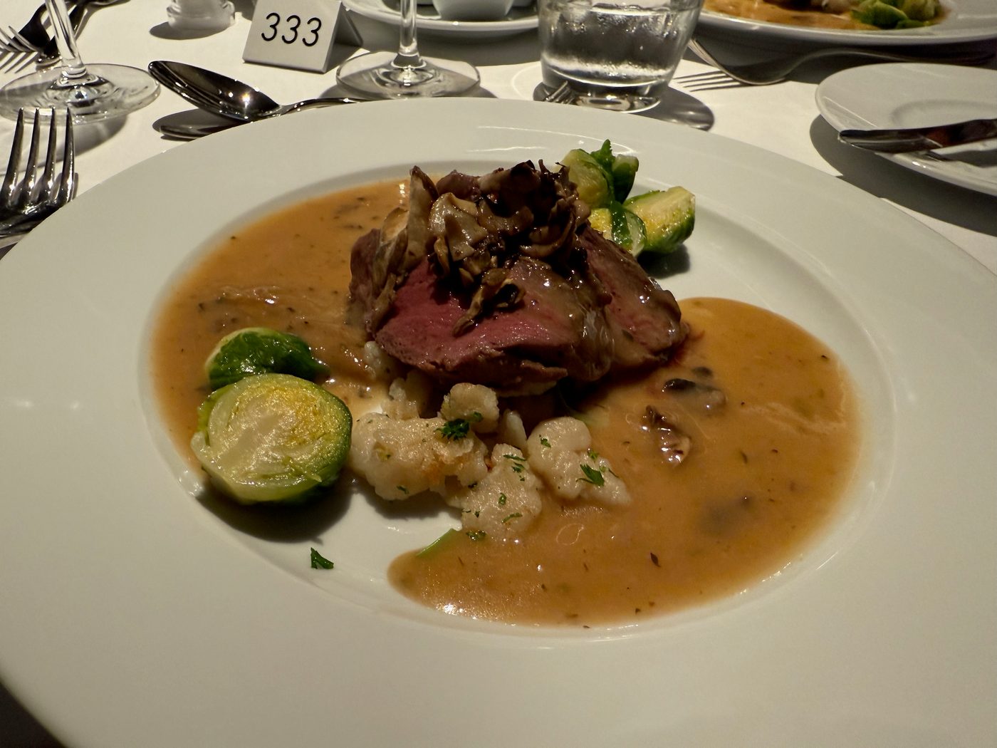 Hauptgang im Atlantik Restaurant