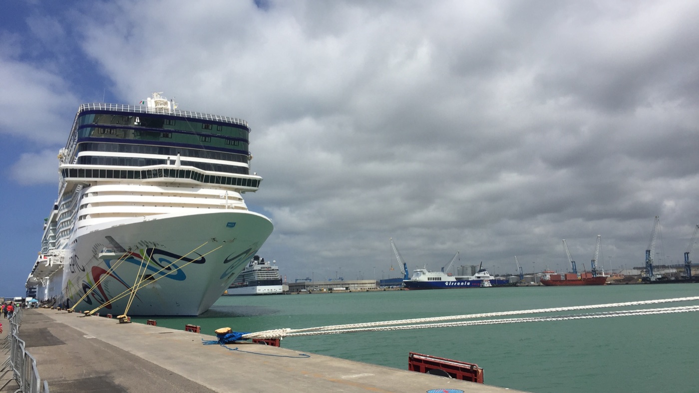 Norwegian Epic
