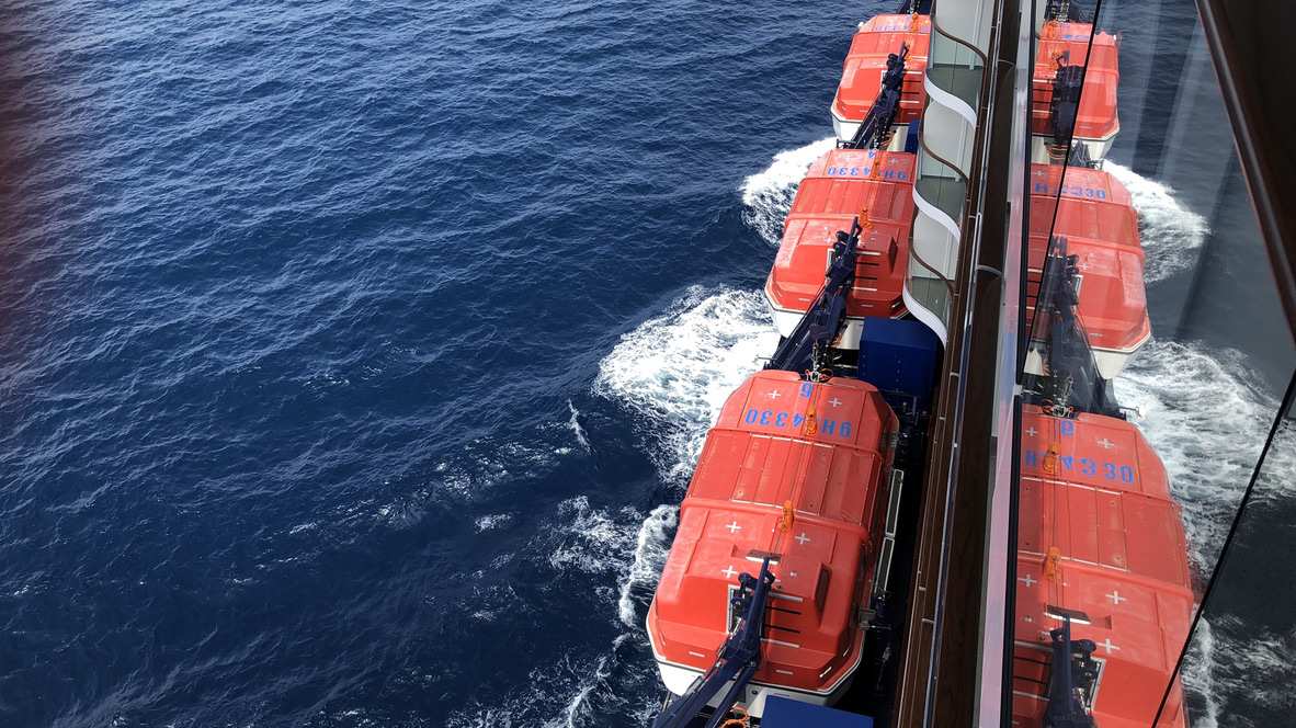 Meerblick vom Kreuzfahrtschiff