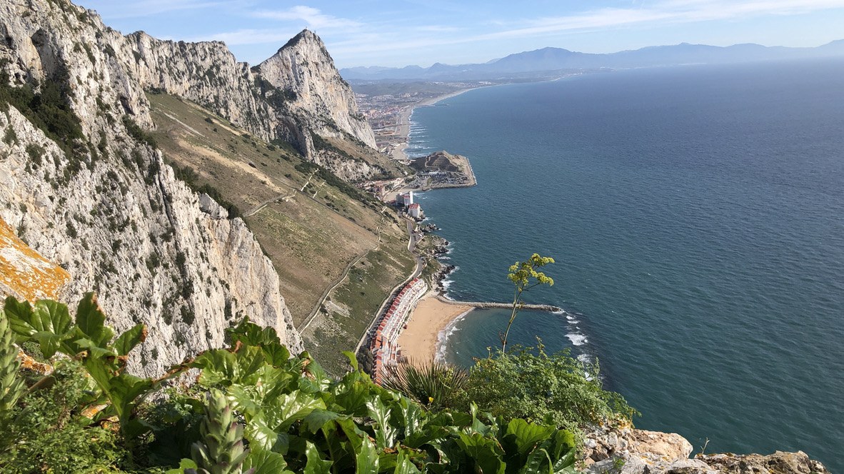 Gibraltars Felsen und Küste