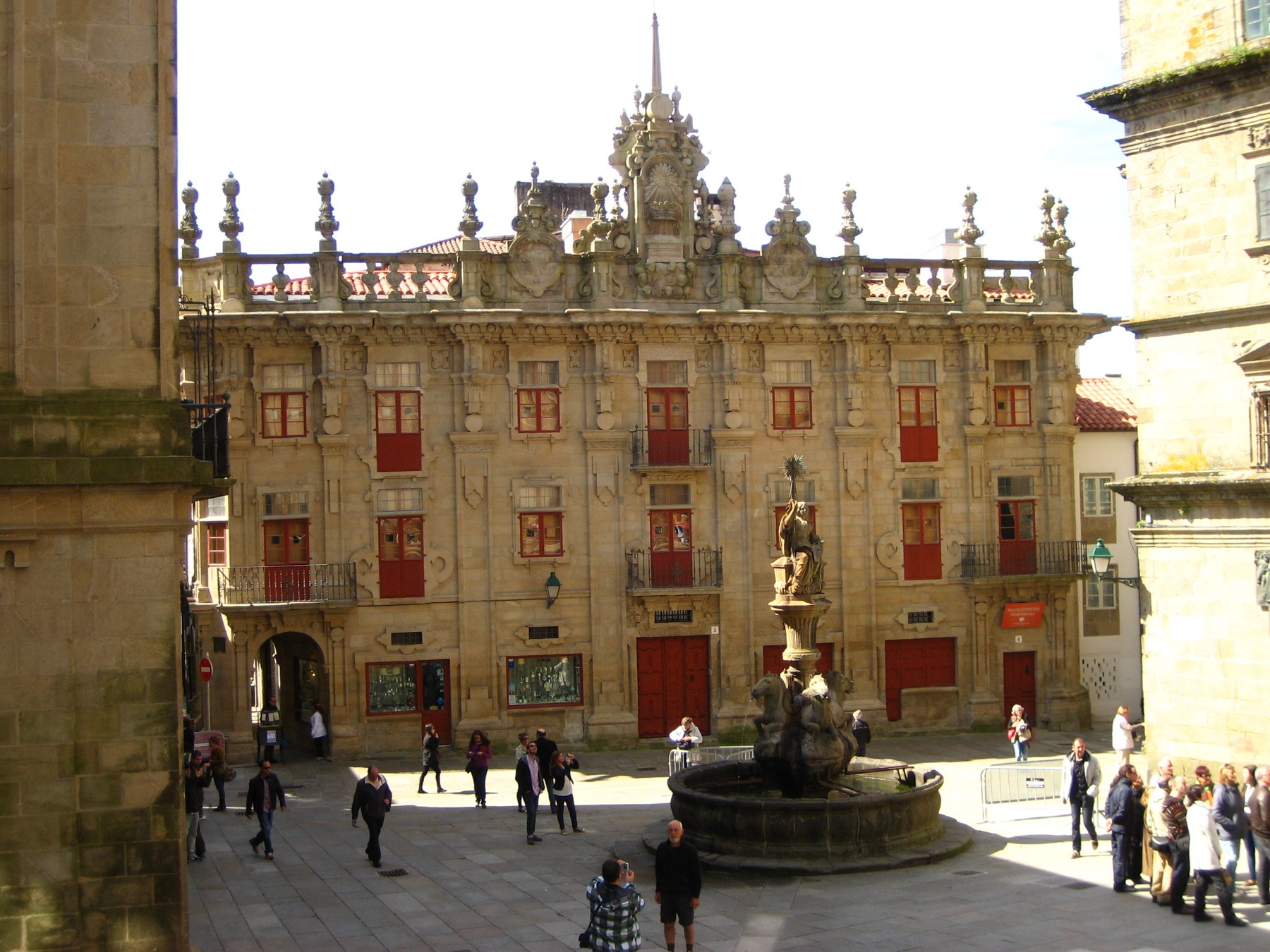 Praza das Praterías und Casa do Cabido